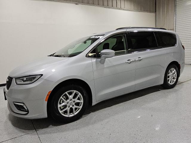  Salvage Chrysler Pacifica