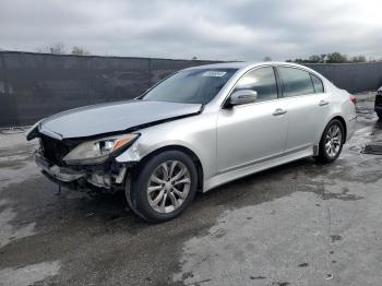  Salvage Hyundai Genesis