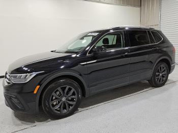  Salvage Volkswagen Tiguan