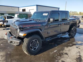  Salvage Jeep Gladiator