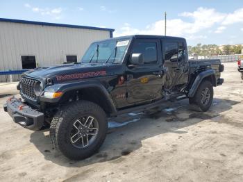  Salvage Jeep Gladiator