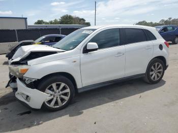  Salvage Mitsubishi Outlander