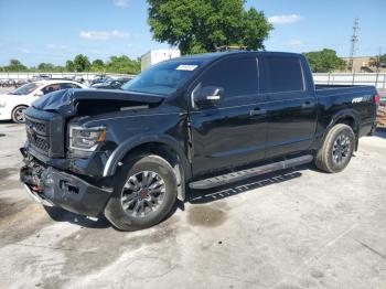  Salvage Nissan Titan