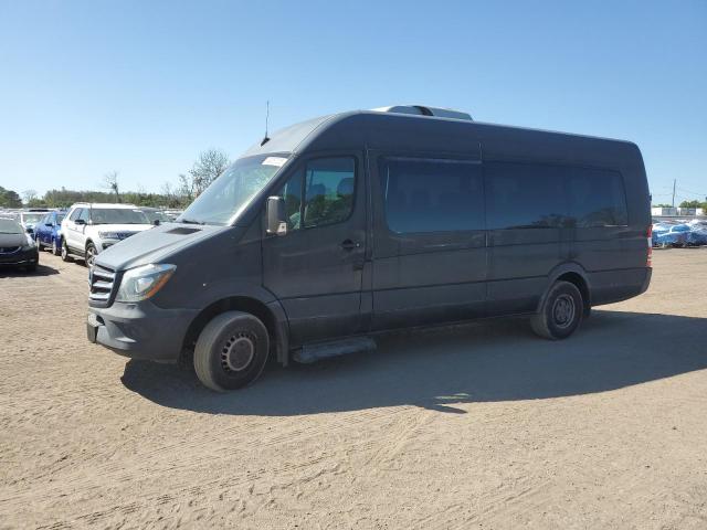  Salvage Mercedes-Benz Sprinter