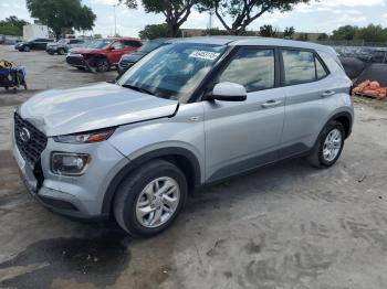  Salvage Hyundai VENUE