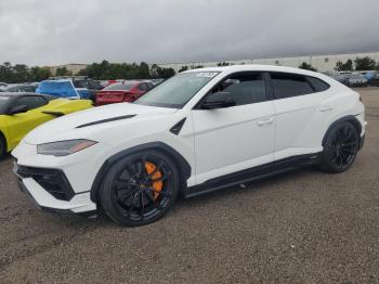  Salvage Lamborghini Urus S