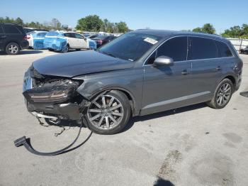  Salvage Audi Q7