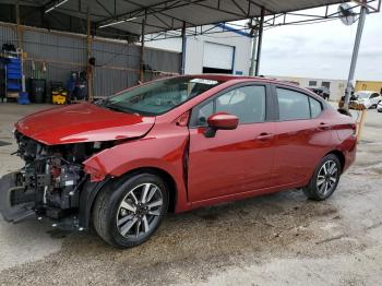  Salvage Nissan Versa