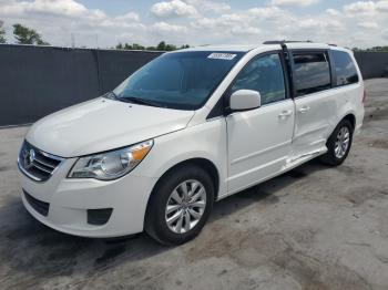  Salvage Volkswagen Routan