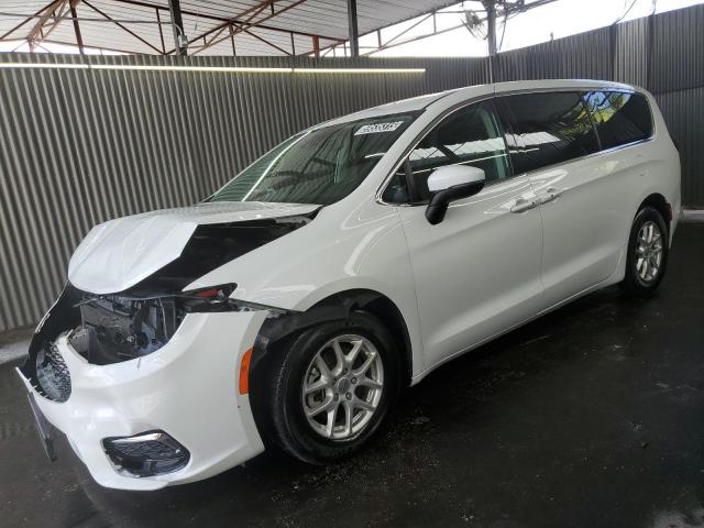  Salvage Chrysler Pacifica
