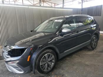  Salvage Volkswagen Tiguan