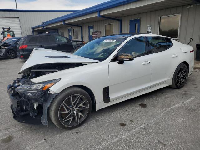  Salvage Kia Stinger