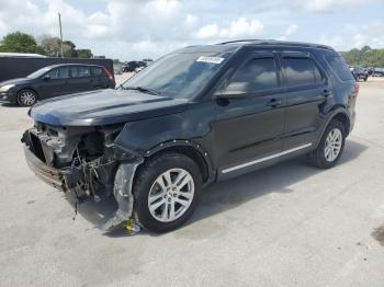 Salvage Ford Explorer