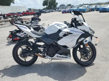  Salvage Kawasaki Ex400