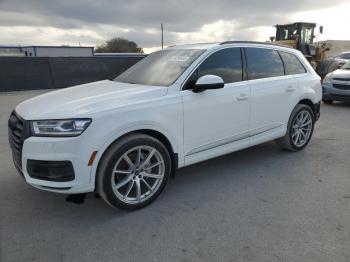  Salvage Audi Q7