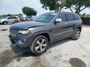  Salvage Jeep Grand Cherokee