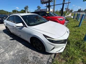  Salvage Hyundai ELANTRA
