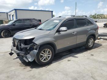  Salvage Kia Sorento