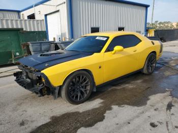  Salvage Dodge Challenger