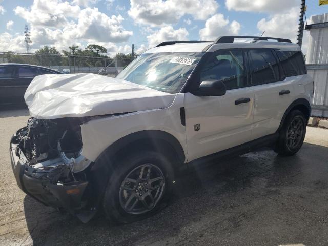  Salvage Ford Bronco