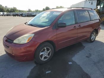  Salvage Toyota Sienna