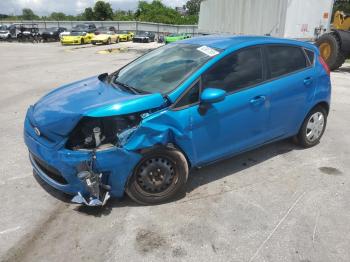  Salvage Ford Fiesta
