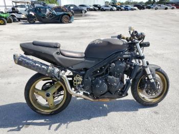  Salvage Triumph Motorcycle Speedtripl