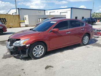  Salvage Nissan Altima