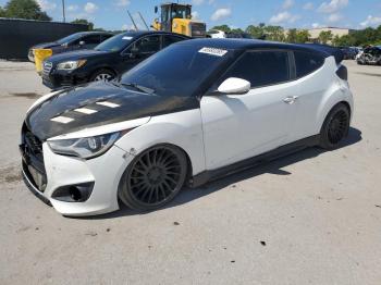  Salvage Hyundai VELOSTER