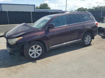  Salvage Toyota Highlander