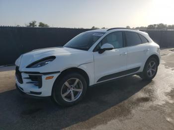  Salvage Porsche Macan