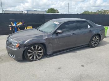  Salvage Chrysler 300