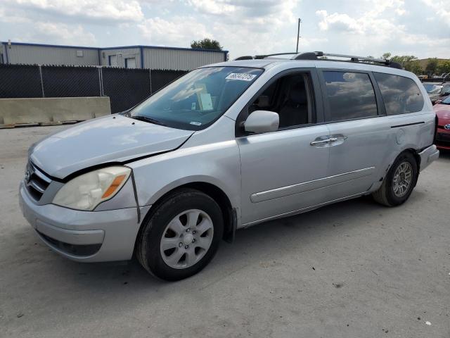  Salvage Hyundai Entourage