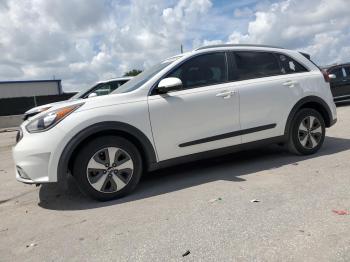  Salvage Kia Niro