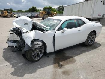  Salvage Dodge Challenger