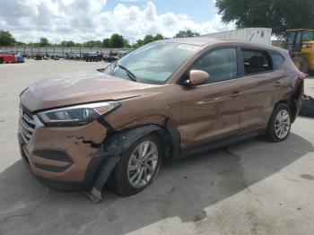  Salvage Hyundai TUCSON