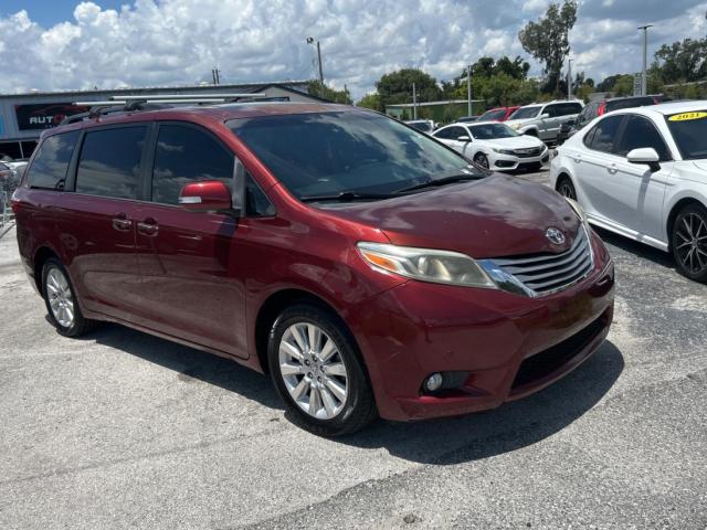  Salvage Toyota Sienna