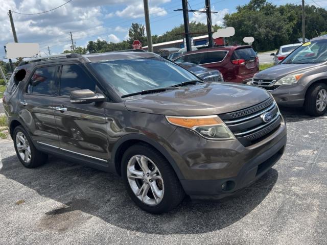  Salvage Ford Explorer