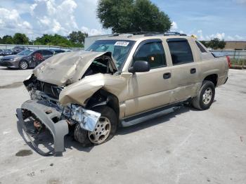  Salvage Chevrolet Avalanche