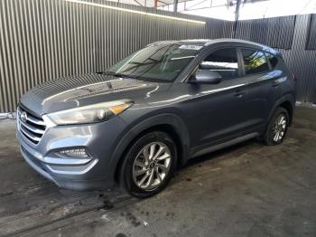  Salvage Hyundai TUCSON