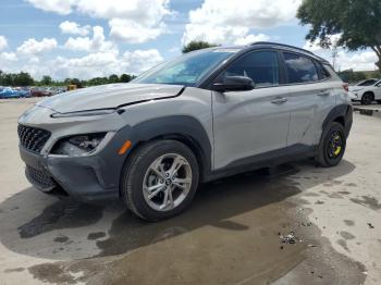  Salvage Hyundai KONA