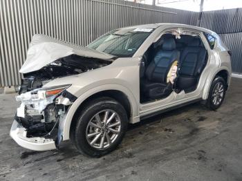 Salvage Mazda Cx