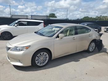  Salvage Lexus Es