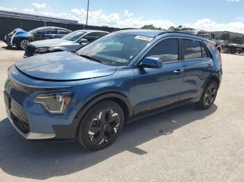  Salvage Kia Niro