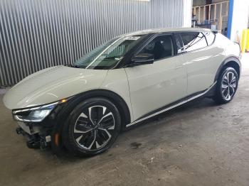 Salvage Kia EV6