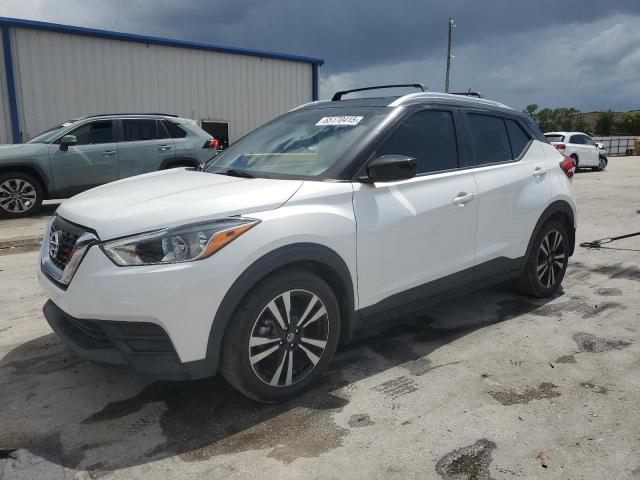  Salvage Nissan Kicks