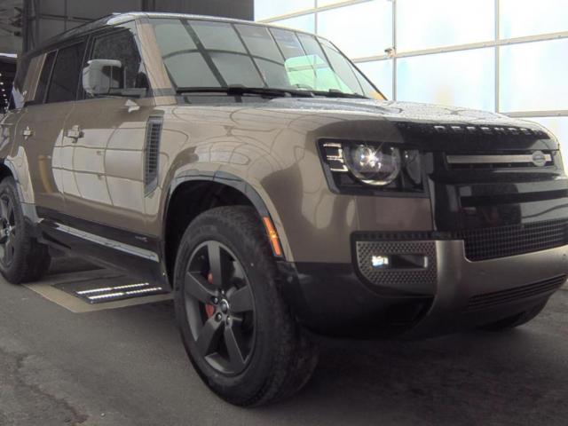 Salvage Land Rover Defender