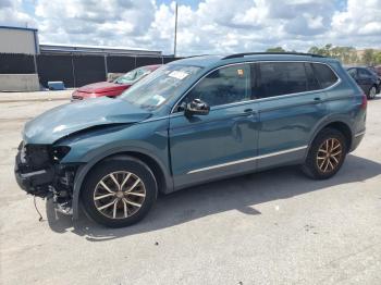  Salvage Volkswagen Tiguan