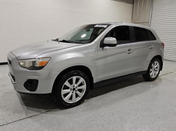  Salvage Mitsubishi Outlander