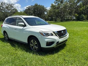  Salvage Nissan Pathfinder